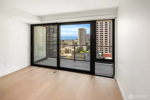300 Virginia St #1113, Seattle, WA 98121