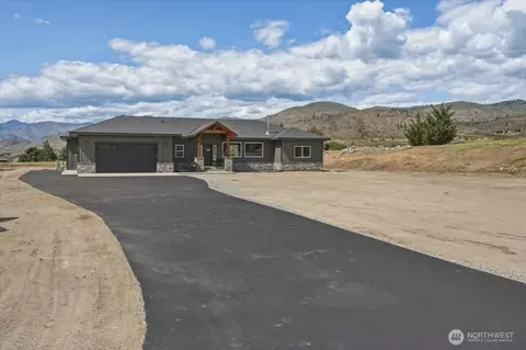 110 Slide View Ln, Manson, WA 98831