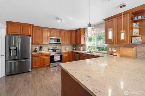 Kitchen - 1005 185th Street Ct E, Spanaway, WA 98387 photo 2 of 4