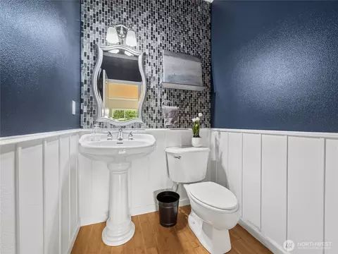 Bath - 15426 148th Avenue Ct E, Orting, WA 98360 photo 1 of 4
