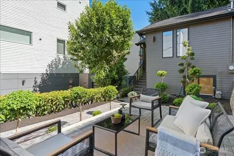 4011 SW Maryland Pl, Seattle, WA 98116
