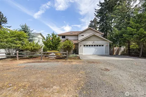 2201 W 16th St, Port Angeles, WA 98363