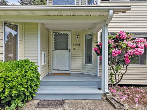 32508 2nd Pl S #182, Federal Way, WA 98003