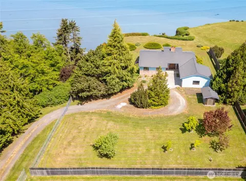 164 Calbert Rd, Port Angeles, WA 98362