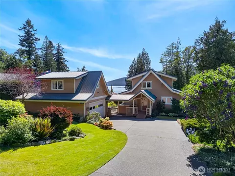5144 Totem Trl, Anacortes, WA 98221