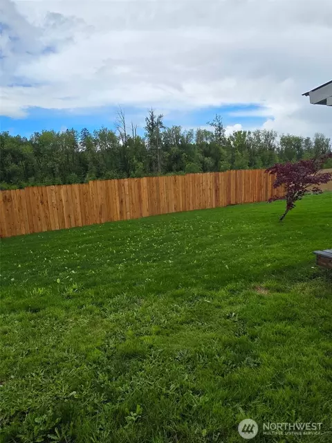Exterior - 320 Cedar Ct, Winlock, WA 98596 photo 6 of 9