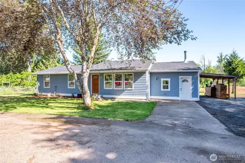 Exterior - 320 Cedar Ct, Winlock, WA 98596 photo 2 of 9