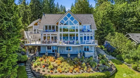 3709 140th Ave SW, Lakebay, WA 98349