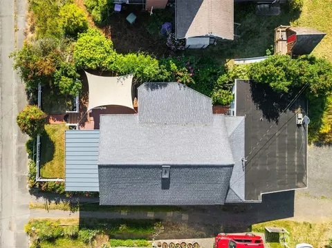 View/Area - 2708 E 10th St, Bremerton, WA 98310 photo 5 of 7