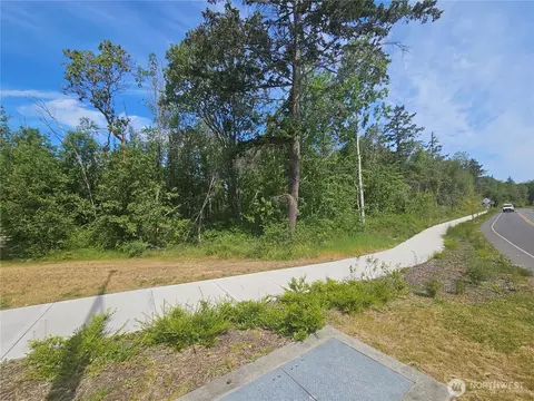 99 Nn Rainier St, Port Townsend, WA 98368