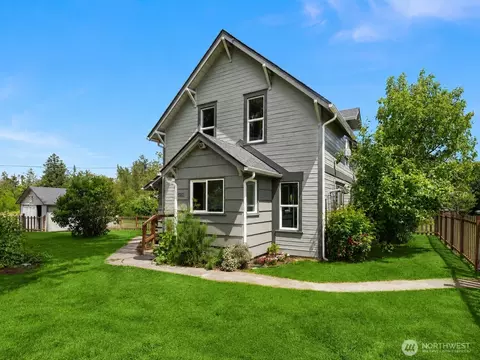 22203 117th Ave E, Graham, WA 98338