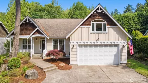 95 Helm Ln, Port Ludlow, WA 98365