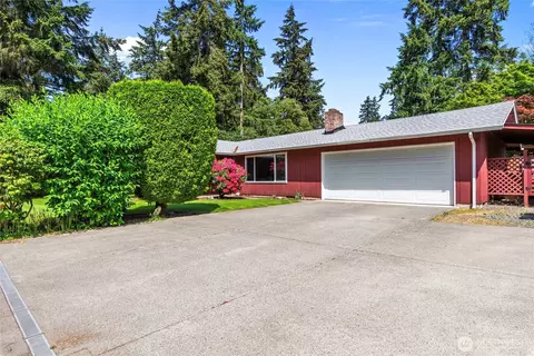 1637 105th St S, Tacoma, WA 98444
