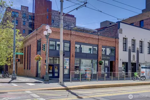 121 S Jackson St #4, Seattle, WA 98104