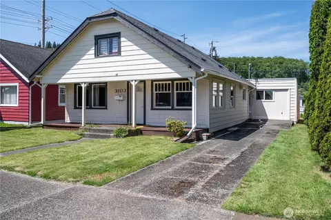 3103 Sumner Ave, Hoquiam, WA 98550