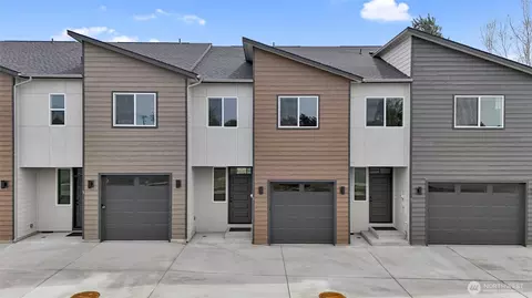 6398 NE Melby Way #2, Moses Lake, WA 98837