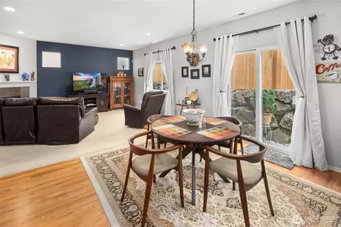 Dining - 24007 42nd Ave SE, Bothell, WA 98021 photo 3 of 3