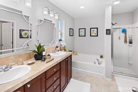 Bath - 24007 42nd Ave SE, Bothell, WA 98021 photo 2 of 3