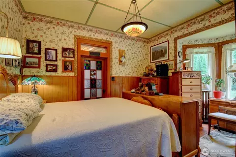 Bedroom - 2909 Overpass Rd, Bow, WA 98232 photo 1 of 4