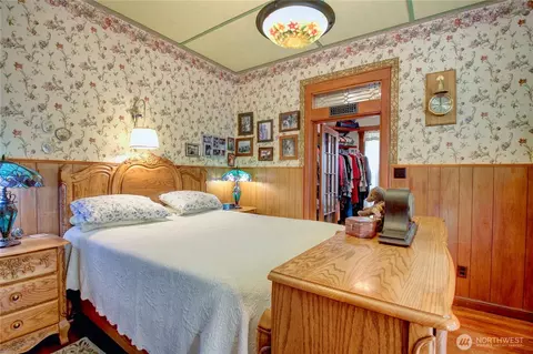 Bedroom - 2909 Overpass Rd, Bow, WA 98232 photo 2 of 4