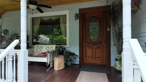 Exterior - 2909 Overpass Rd, Bow, WA 98232 photo 3 of 14