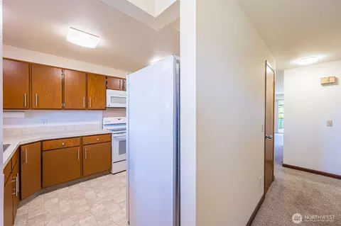 1301 S Third Ave #20B, Sequim, WA 98382 photo 3