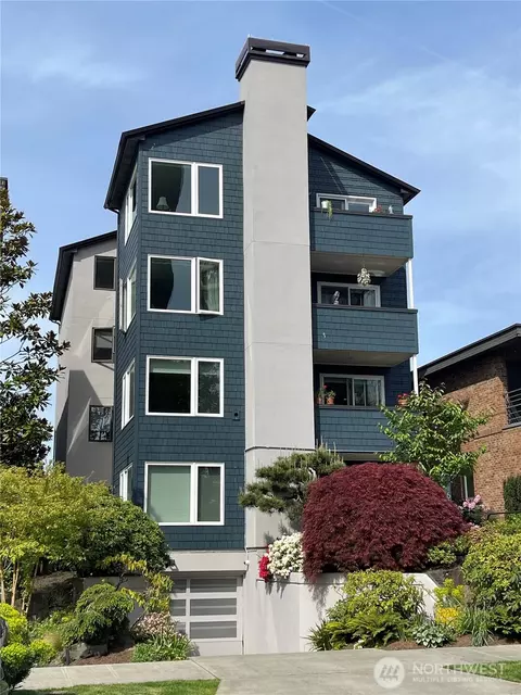 1615 43rd Ave NE, Seattle, WA 98112