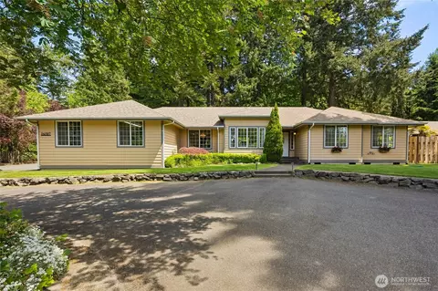 16507 71st Ave E, Puyallup, WA 98375