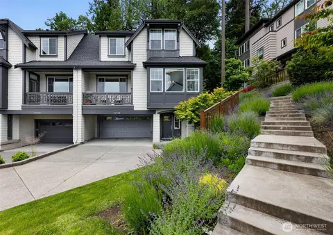 26728 NE Walden Way, Duvall, WA 98019