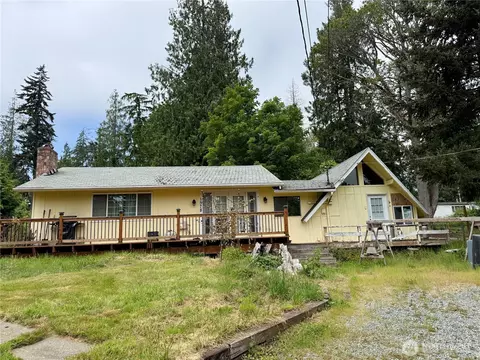 1578 Poplar Ln, Camano Island, WA 98282