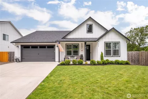 2557 48th Ave, Longview, WA 98632