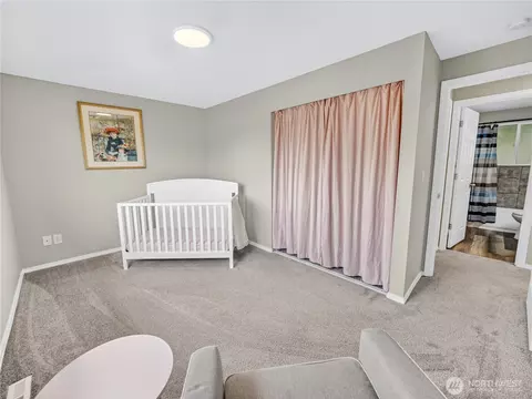 Bedroom - 843 Harmony Ln, Enumclaw, WA 98022 photo 4 of 7