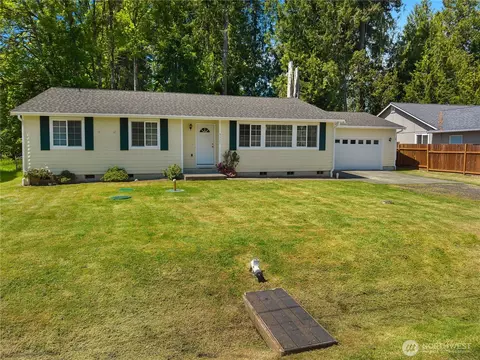 9725 Channel Dr NW, Olympia, WA 98502