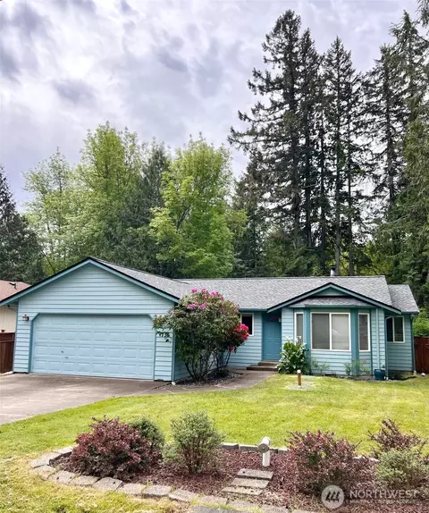 1736 Island Dr NW, Olympia, WA 98502