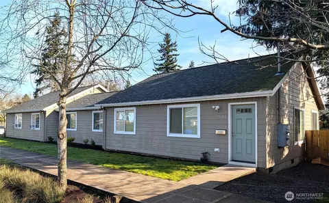 6408 SE Lambert St, Portland, OR 97296