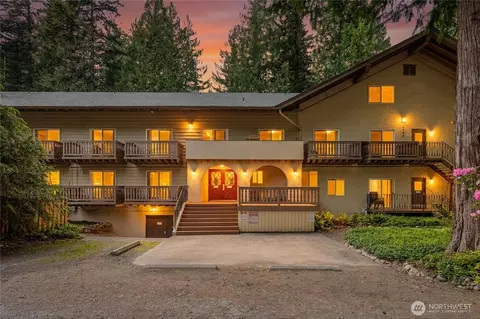 10433 Mt Baker Hwy #2017A, Deming, WA 98244
