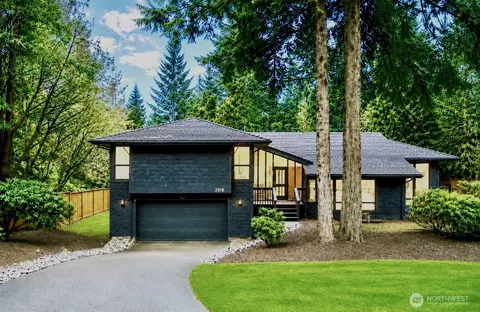 2518 Sahalee Dr E, Sammamish, WA 98074