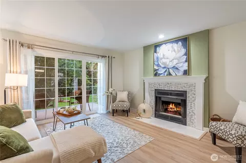 11706 Admiralty Way #B, Everett, WA 98204
