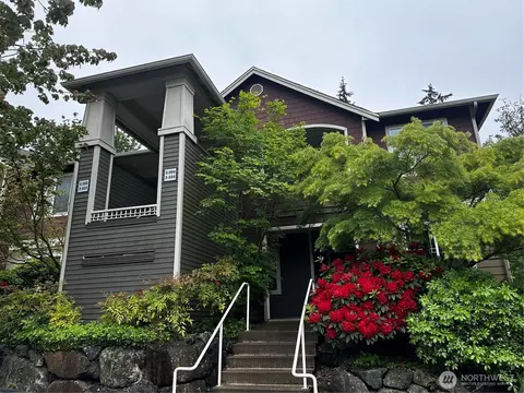 15302 40th Ave W #3-204, Lynnwood, WA 98087