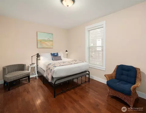 Bedroom - 24 Float Ln, Pacific Beach, WA 98571 photo 4 of 4