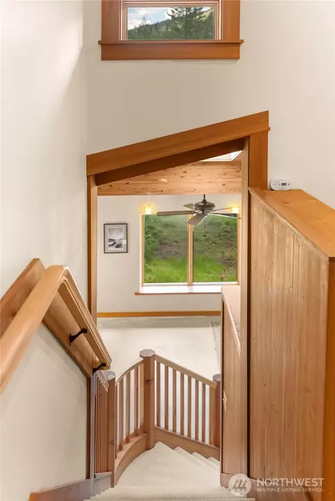 Entry Way - 12 Tuckaway Rd, Twisp, WA 98856 photo 3 of 4