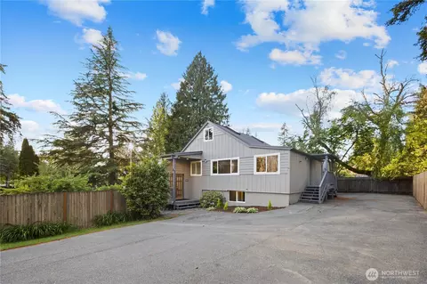 16518 Stone Ave N, Shoreline, WA 98133