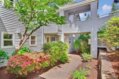 4016 220th Pl SE #1137, Issaquah, WA 98029