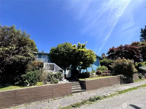 7756 14th Ave SW, Seattle, WA 98106