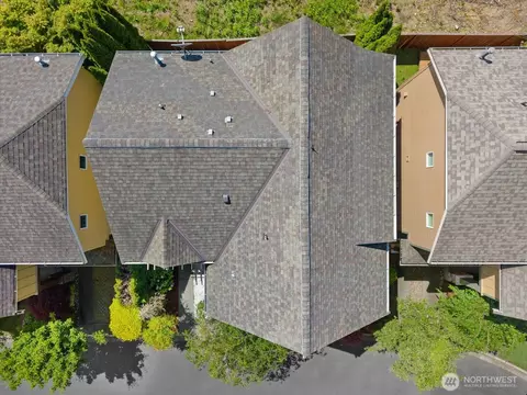 View/Area - 822 235th Pl SE, Bothell, WA 98021 photo 1 of 4