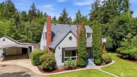 840 11th Ave, Fox Island, WA 98333