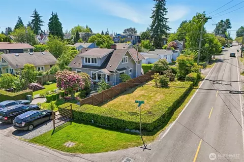 8620 28th Ave NW, Seattle, WA 98117