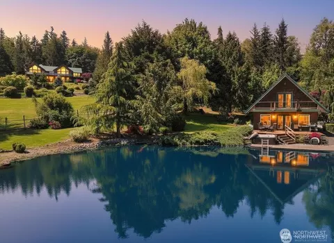 16480 Mountain View Rd, Mount Vernon, WA 98274