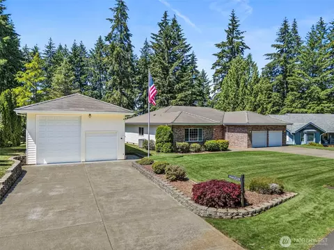 1550 E Old Ranch Rd, Allyn, WA 98524