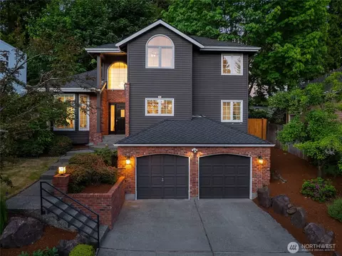 1010 106th Ave SE, Bellevue, WA 98004